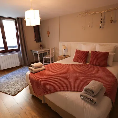 Les Authentics - La Maison D'amelie